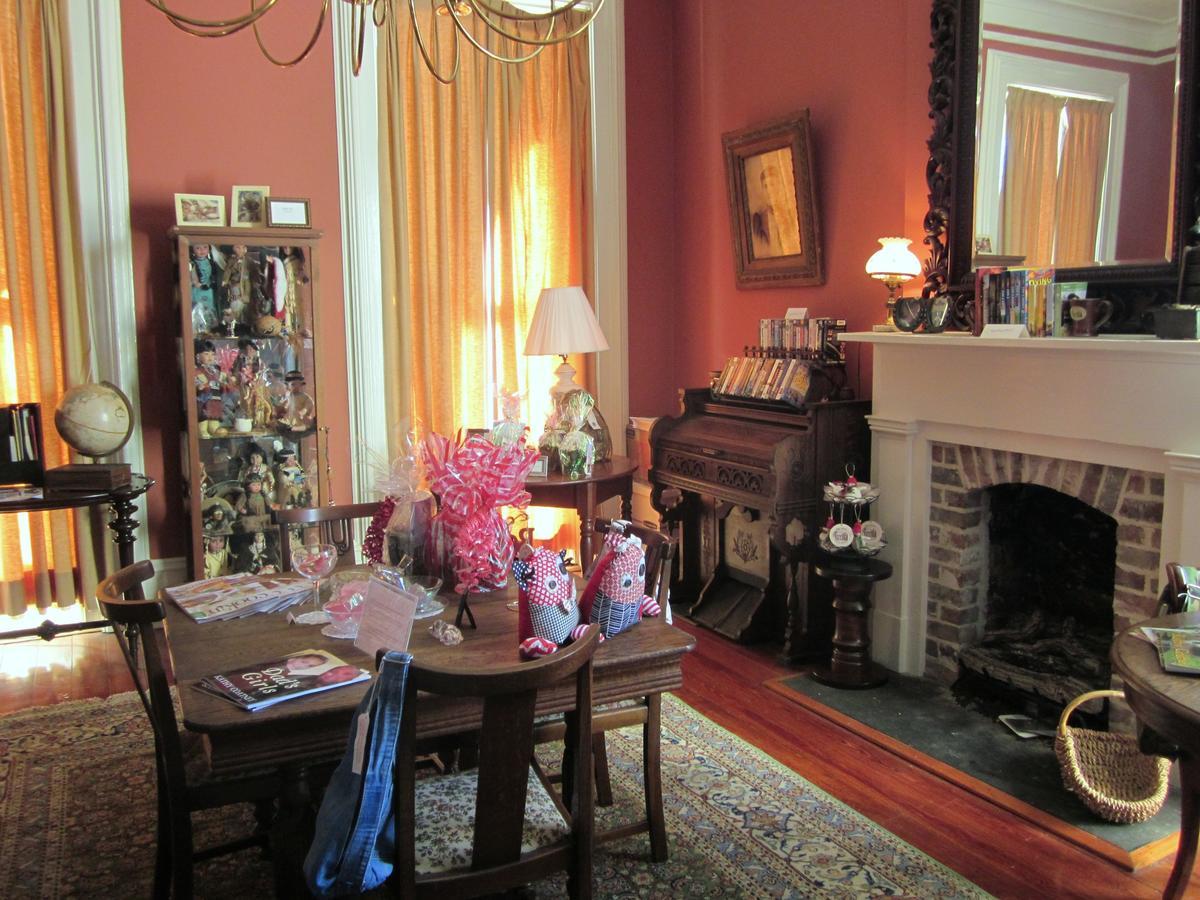 Baer House Inn Виксбург Экстерьер фото