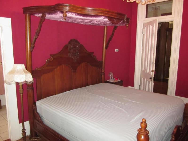 Baer House Inn Виксбург Экстерьер фото